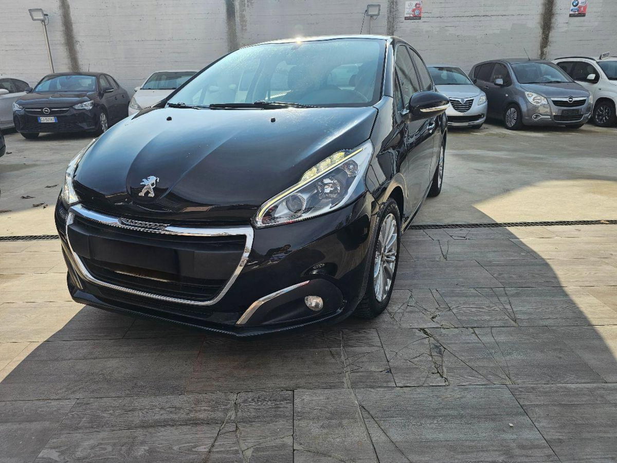 Peugeot 208 82 5 porte Allure (3)