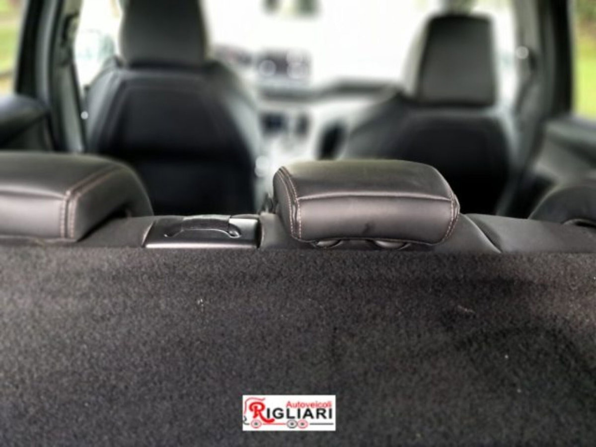 Peugeot 3008 BlueHDi 130 S&S EAT8 GT Line (15)