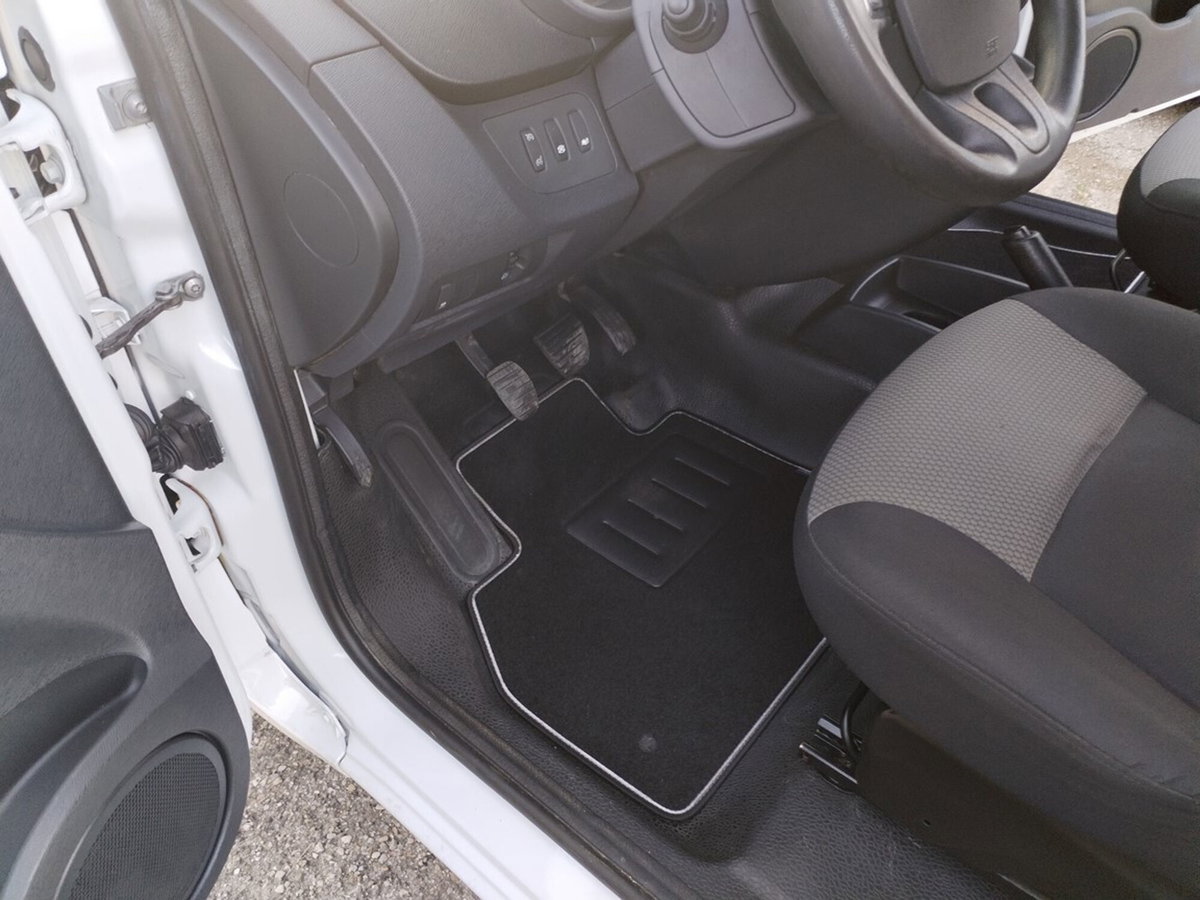 Renault Kangoo 1.5 dCi 110CV 5 porte Stop & Start Life (11)