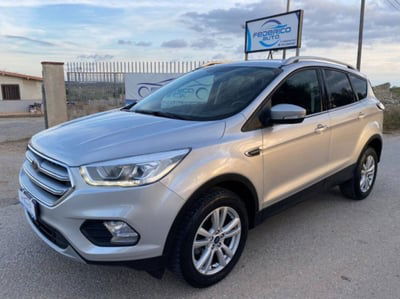 Ford Kuga 1.5 TDCI 120CV S&S 2WD Powershift ST-Line Business usata
