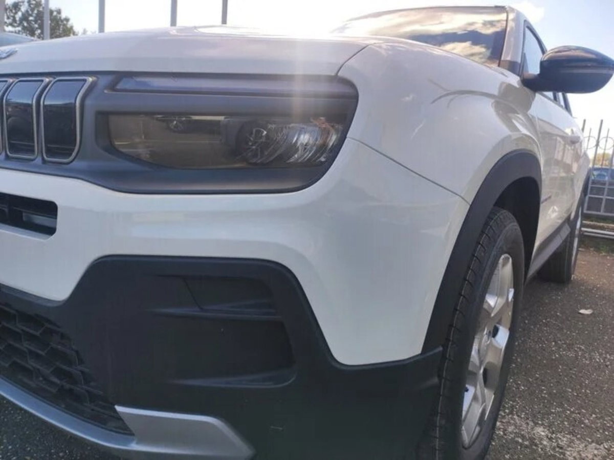 Jeep Avenger 1.2 turbo Altitude fwd 100cv (6)