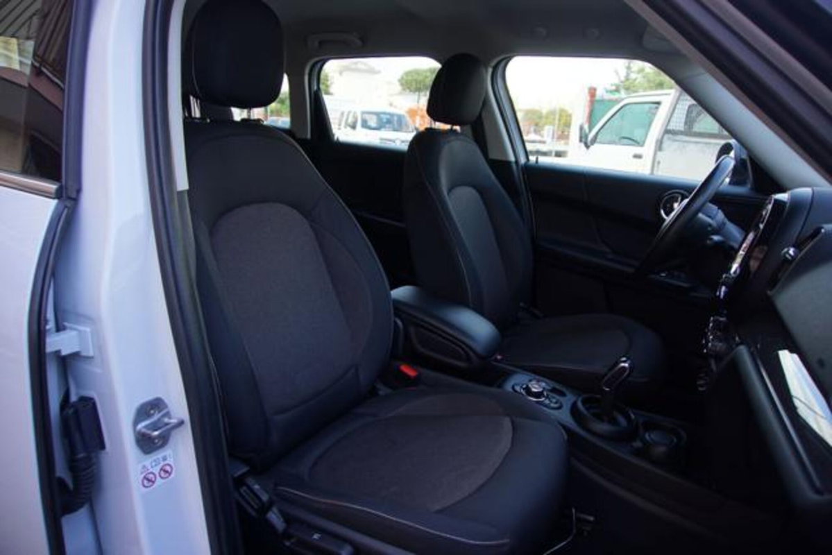 MINI Mini Countryman 1.5 One D Baker Street Countryman (11)