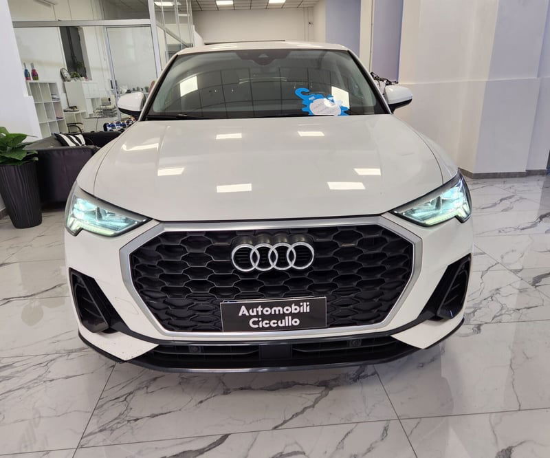 Audi Q3 35 TDI Business