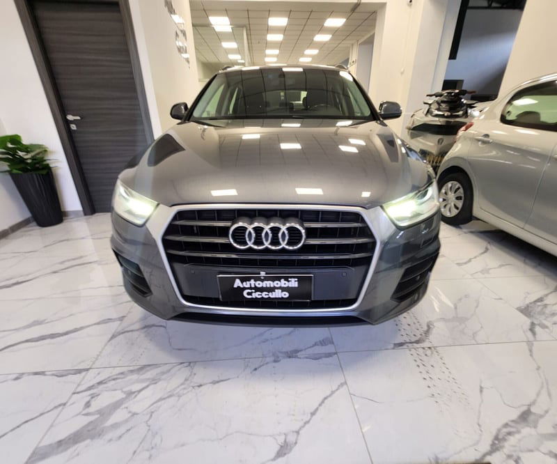Audi Q3 2.0 TDI 120 CV 