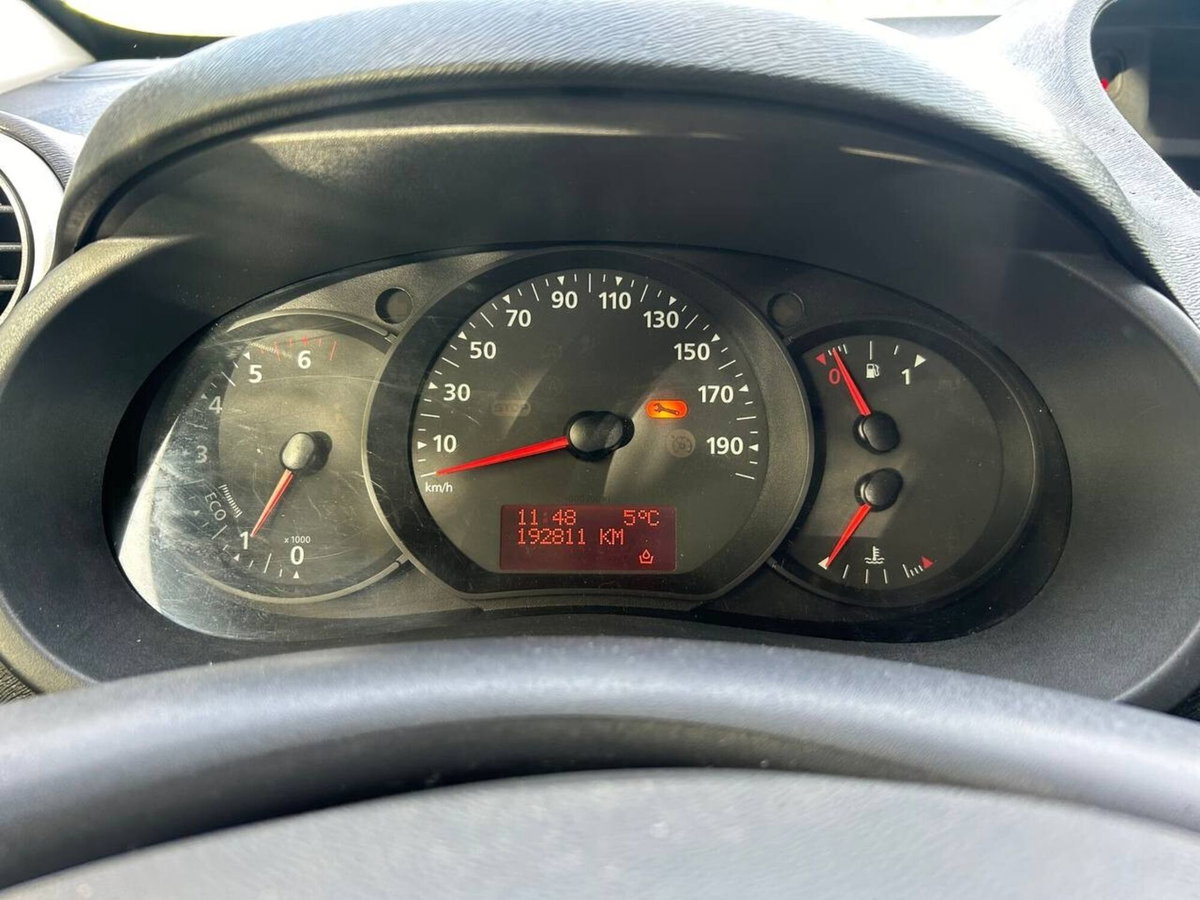Renault Kangoo 1.5 dCi 90CV F.AP. 4p. Express Maxi Combi Ice (12)