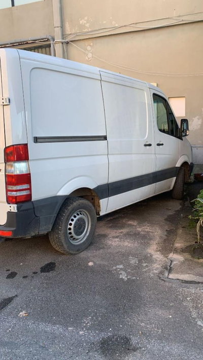 Mercedes-Benz Sprinter F37/33 316 CDI RWD TA Furgone (3)