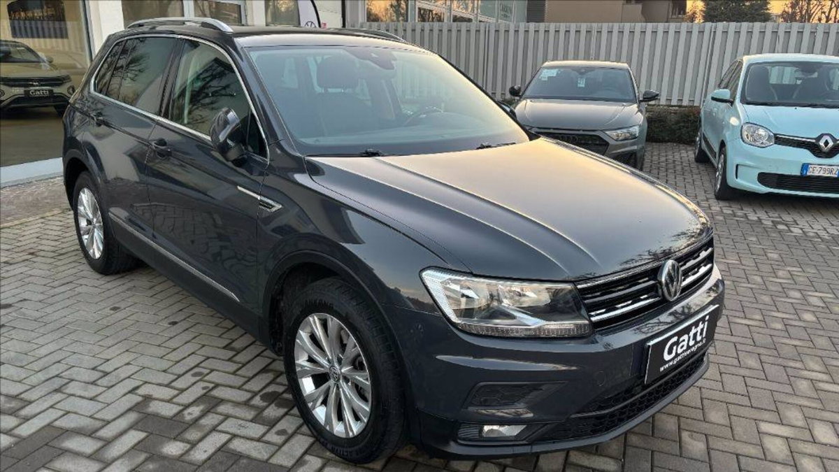 Volkswagen Tiguan 1.5 TSI 150 CV DSG Business ACT BlueMotion Technology (4)