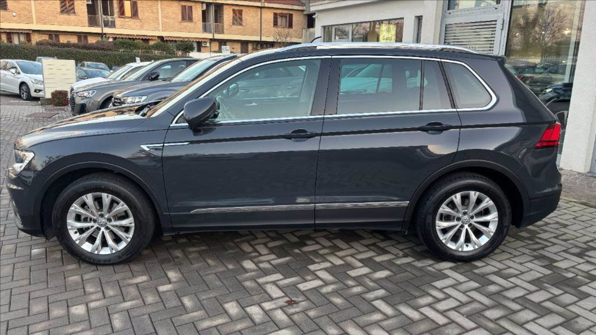 Volkswagen Tiguan 1.5 TSI 150 CV DSG Business ACT BlueMotion Technology (6)