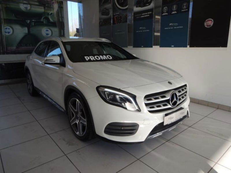 Mercedes-Benz GLA SUV 200 d Automatic Premium