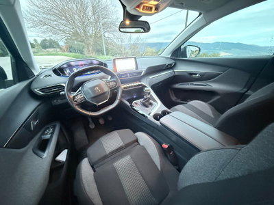Peugeot 5008 BlueHDi 130 S&S Crossway (14)