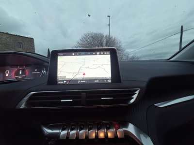 Peugeot 5008 BlueHDi 130 S&S Crossway (17)