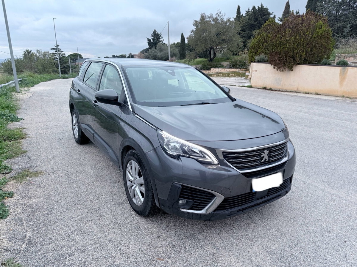 Peugeot 5008 BlueHDi 130 S&S Crossway (8)