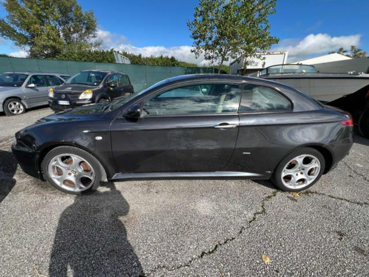 Alfa Romeo GT 1.8 16V TS Distinctive (6)