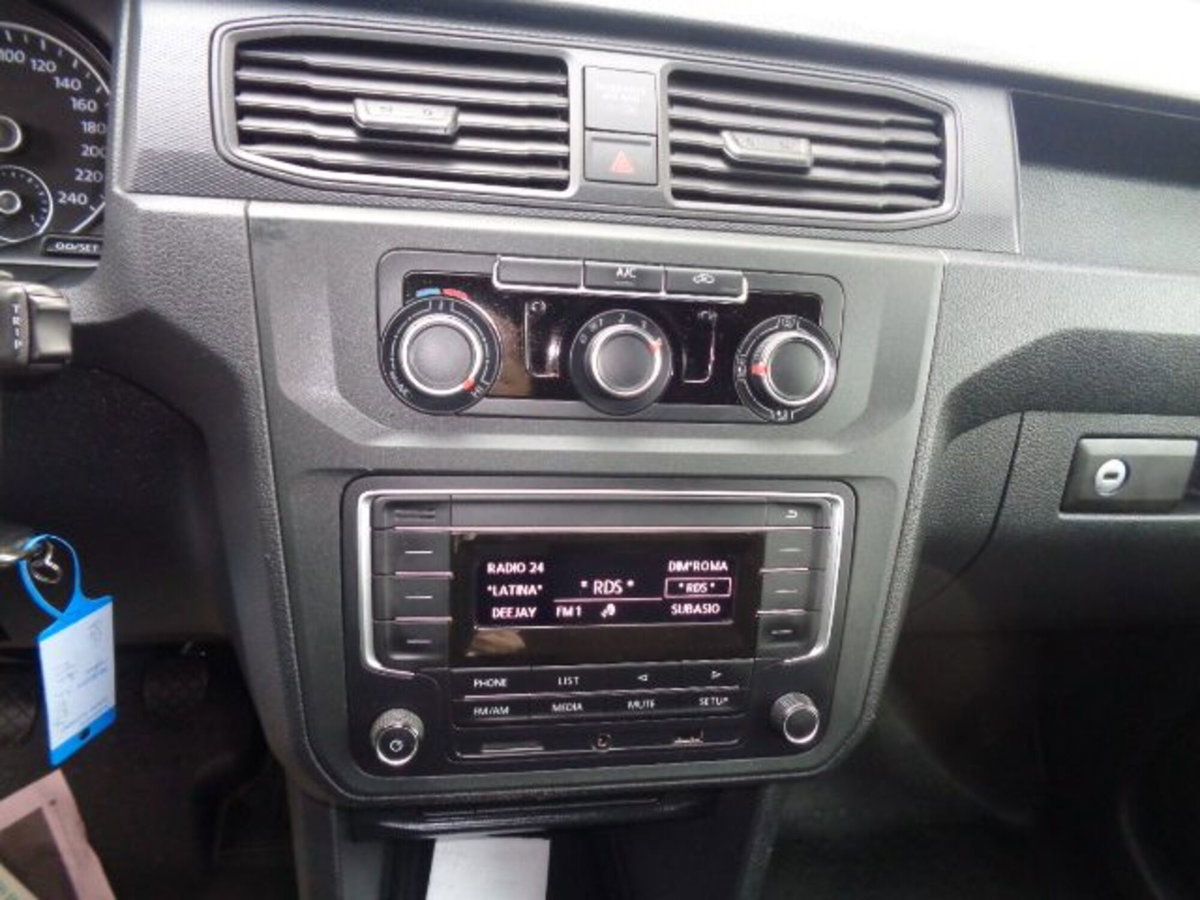 Volkswagen Veicoli Commerciali Caddy 1.4 TGI Kombi Business (8)