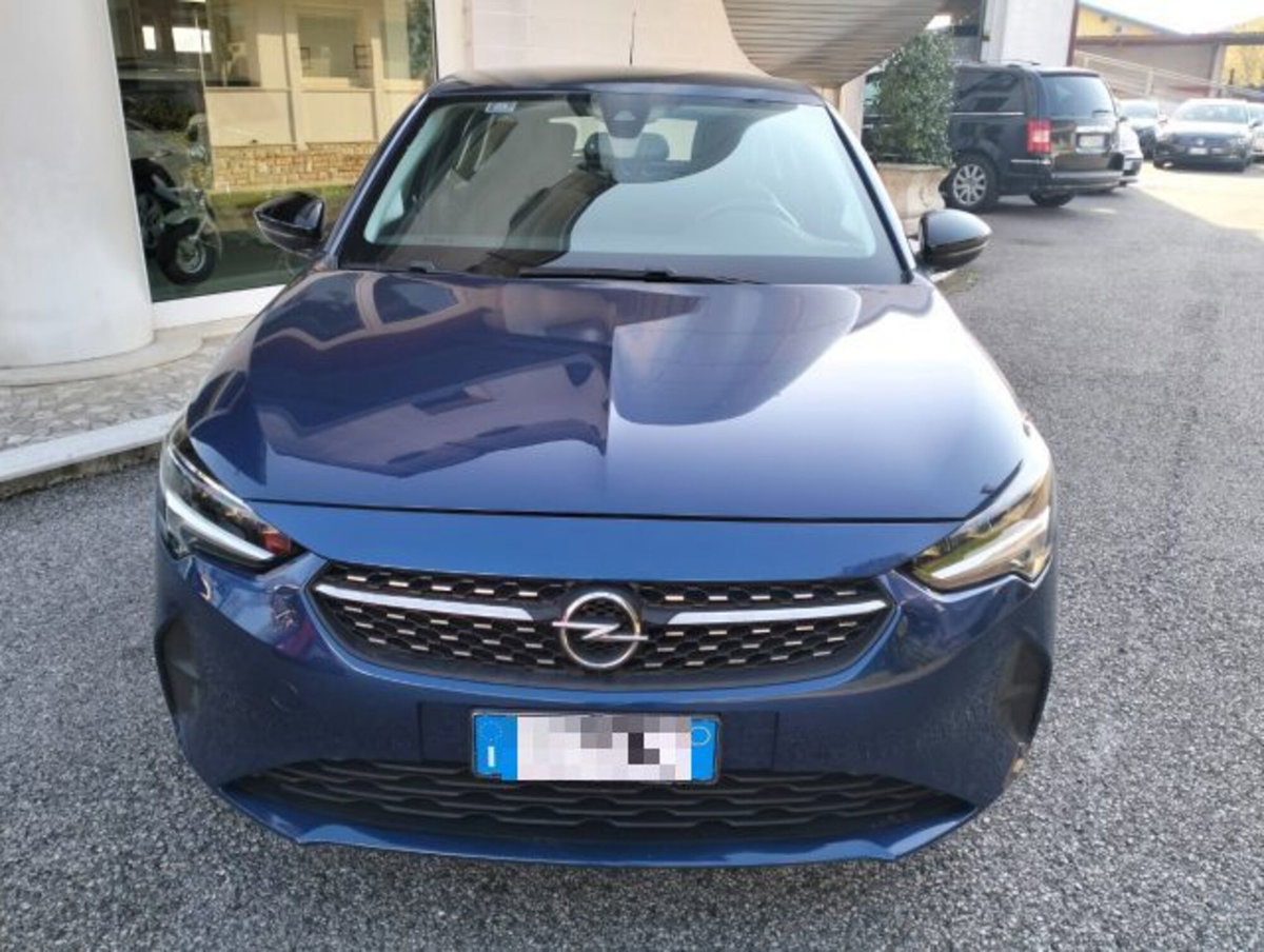 Opel Corsa 1.2 Edition (2)