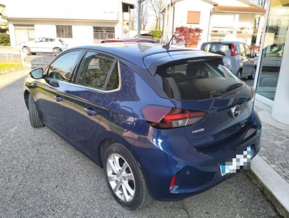 Opel Corsa 1.2 Edition (7)