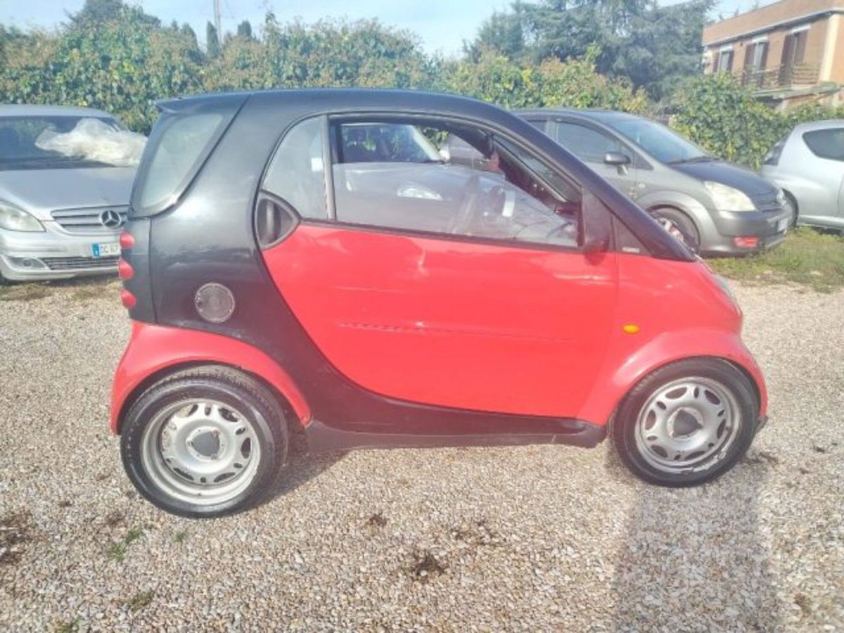 smart Fortwo 800 40 kW coupé pure cdi (3)