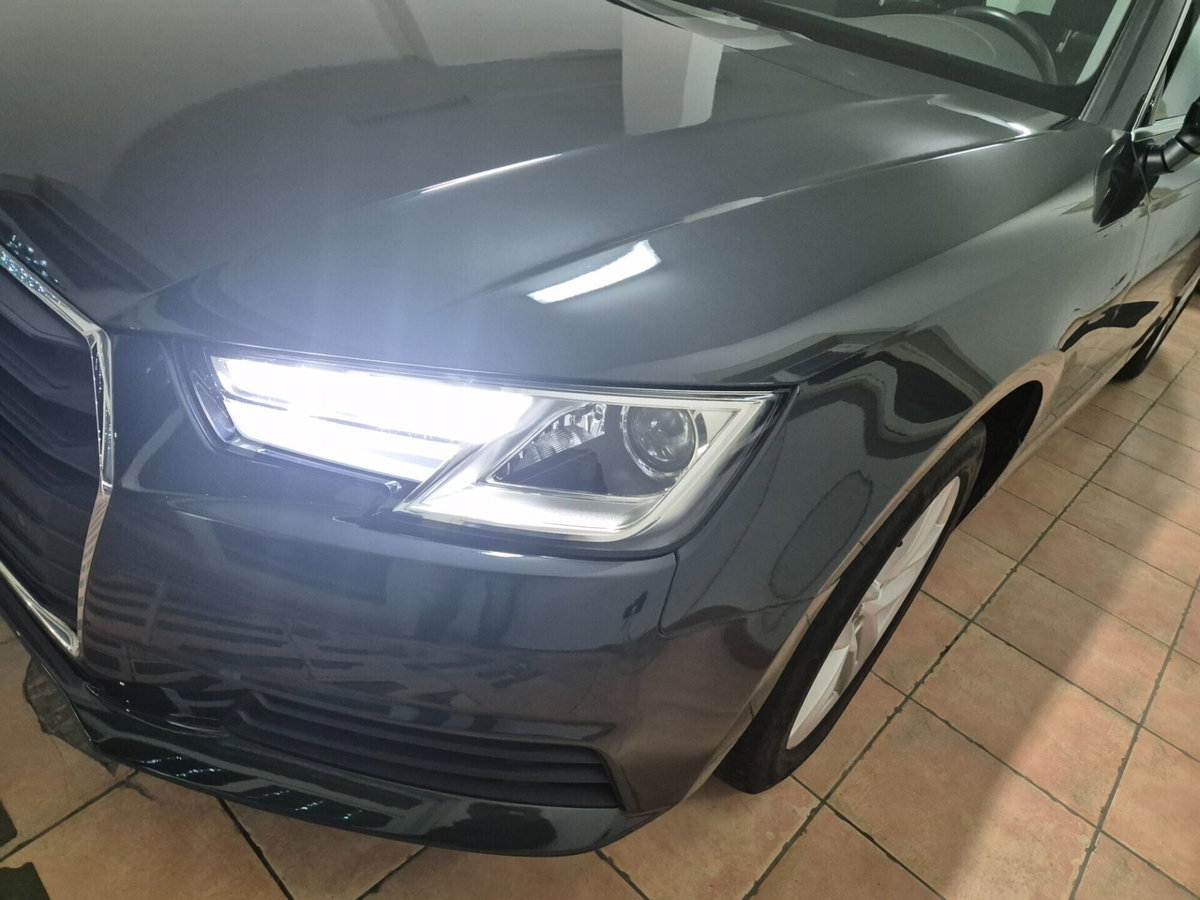 Audi A4 Avant 2.0 TDI 150 CV ultra S tronic Sport (11)