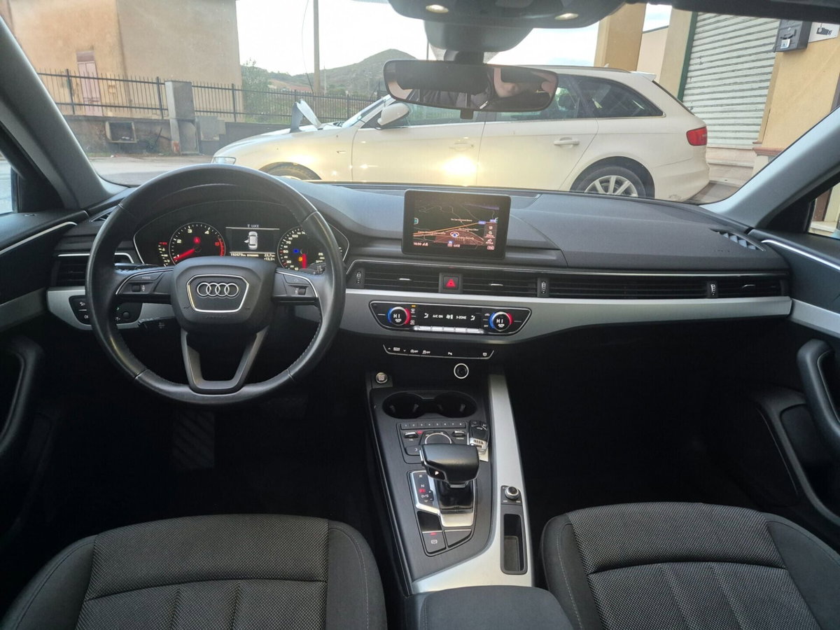Audi A4 Avant 2.0 TDI 150 CV ultra S tronic Sport (13)