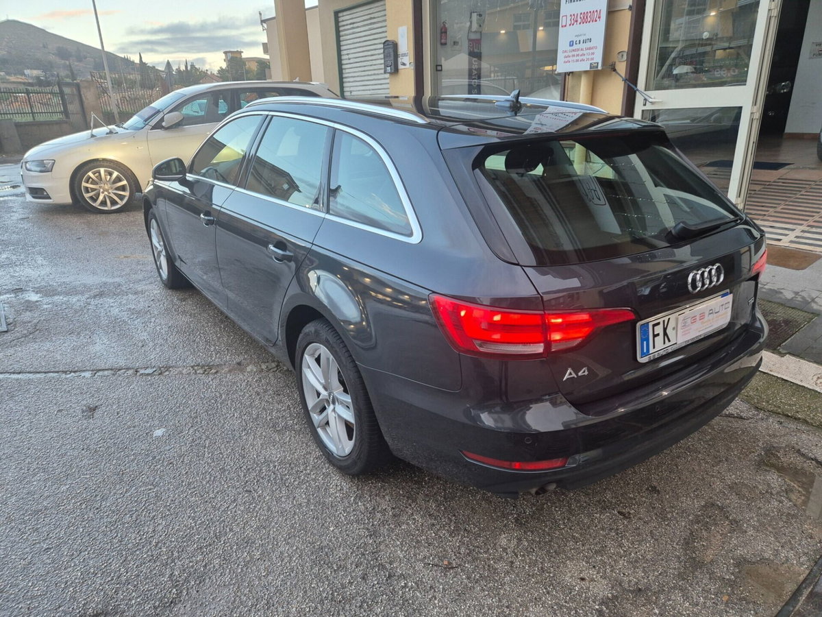 Audi A4 Avant 2.0 TDI 150 CV ultra S tronic Sport (2)