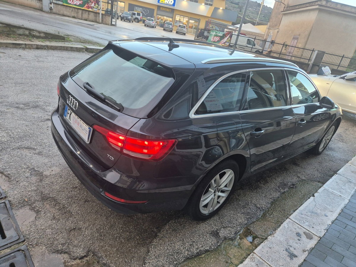 Audi A4 Avant 2.0 TDI 150 CV ultra S tronic Sport (3)