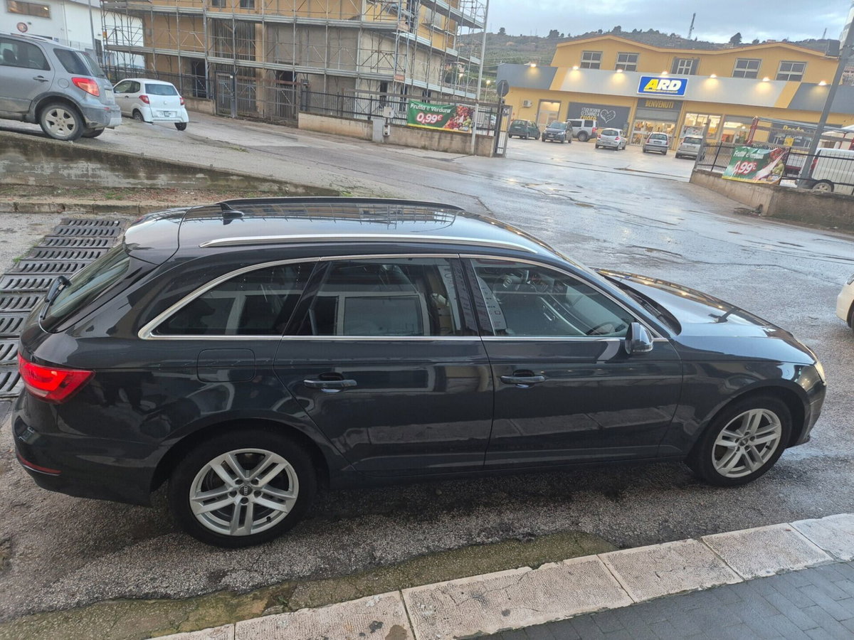 Audi A4 Avant 2.0 TDI 150 CV ultra S tronic Sport (6)