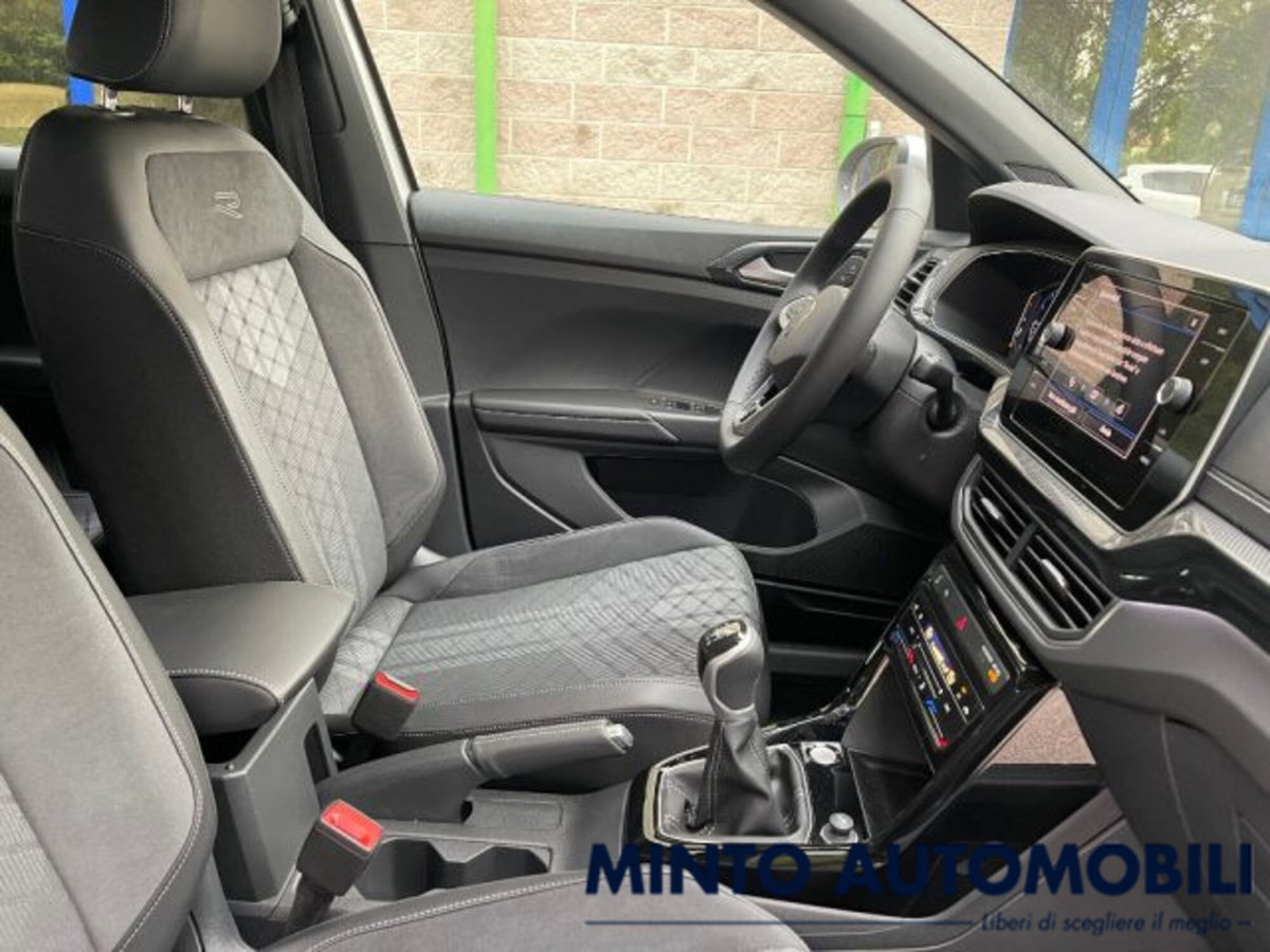 Volkswagen T-Cross 1.0 tsi R-Line 115cv (13)