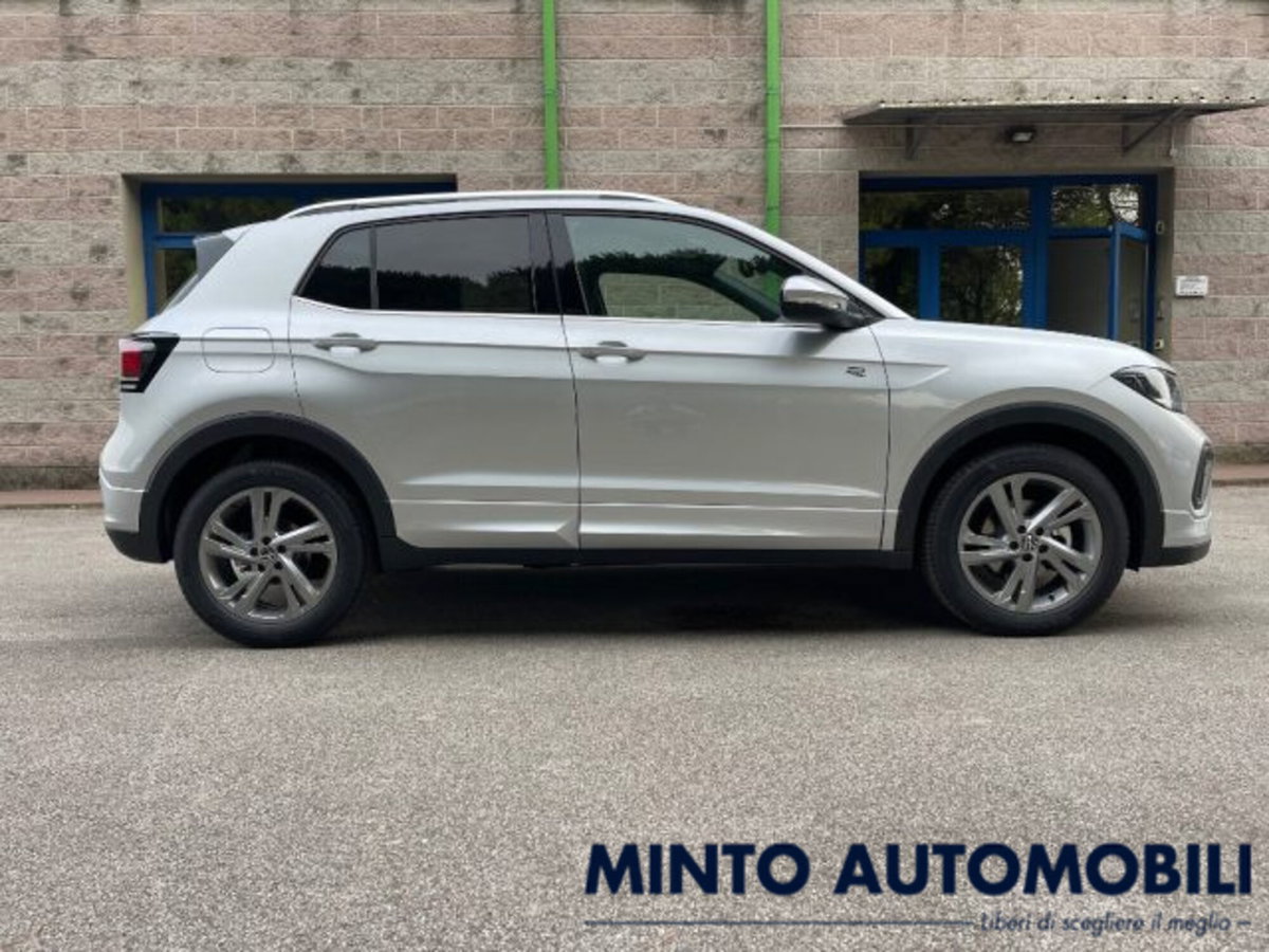 Volkswagen T-Cross 1.0 tsi R-Line 115cv (2)
