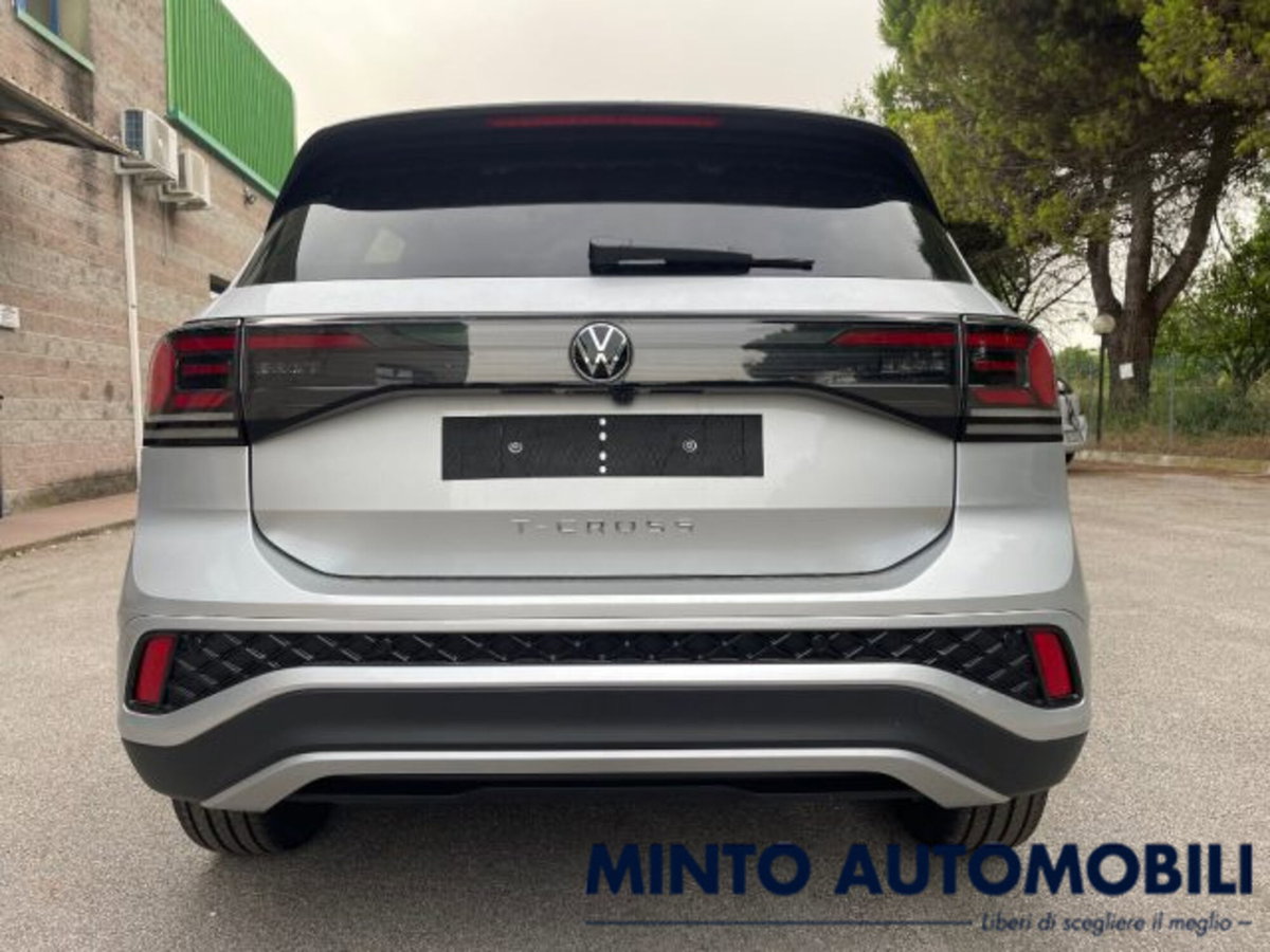 Volkswagen T-Cross 1.0 tsi R-Line 115cv (6)