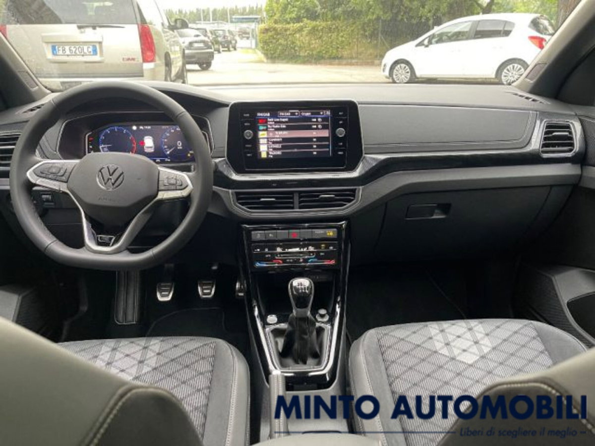 Volkswagen T-Cross 1.0 tsi R-Line 115cv (9)