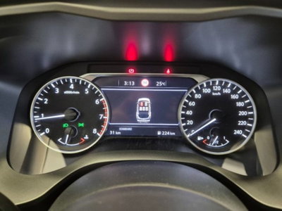 Nissan Qashqai MHEV 140 CV N-Style (11)