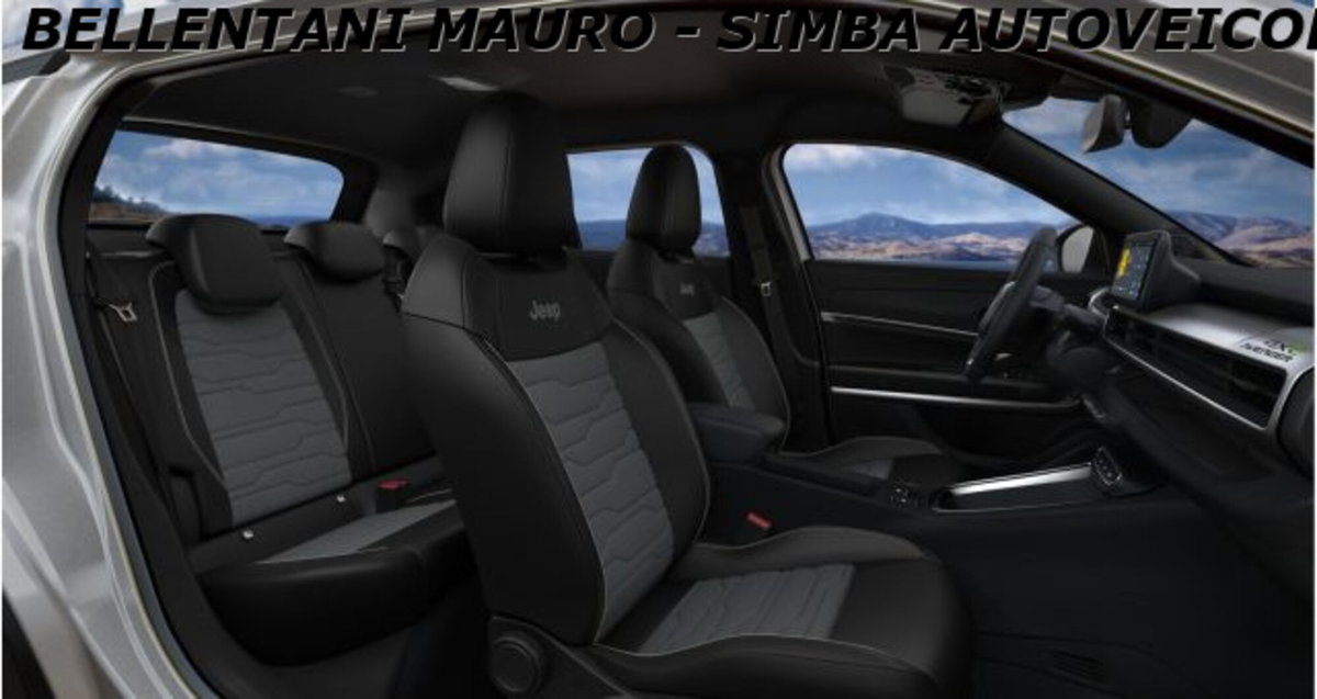 Jeep Avenger 1.2 turbo e-hybrid mhev Upland 4xe 145cv edct6 (7)