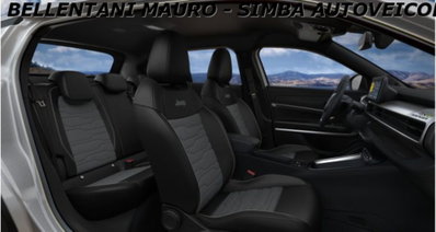 Jeep Avenger 1.2 turbo e-hybrid mhev Upland 4xe 145cv edct6 (7)