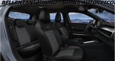 Jeep Avenger 1.2 turbo e-hybrid mhev Upland 4xe 145cv edct6 (7)