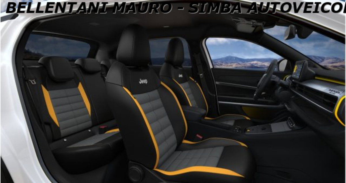 Jeep Avenger 1.2 turbo e-hybrid mhev The North Face 4xe 145cv edct6 (7)
