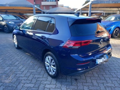 Volkswagen Golf 1.0 TSI EVO Life (2)