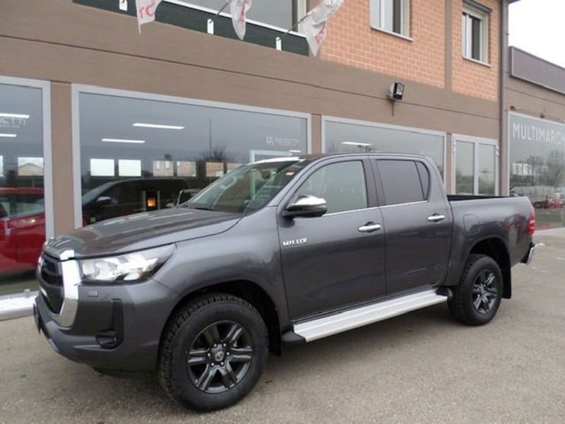 Toyota Hilux 2.8 d-4d 48V double cab Executive auto