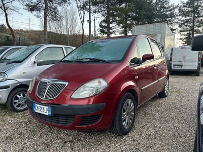 Lancia Musa 1.4 16V Oro (3)