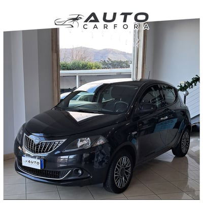 Lancia Ypsilon 1.0 FireFly 5 porte S&S Hybrid Gold Plus usata