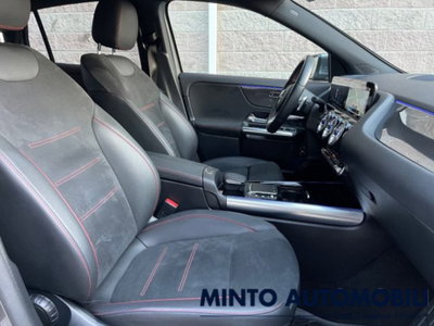 Mercedes-Benz GLA SUV 180 d Automatic Premium (20)