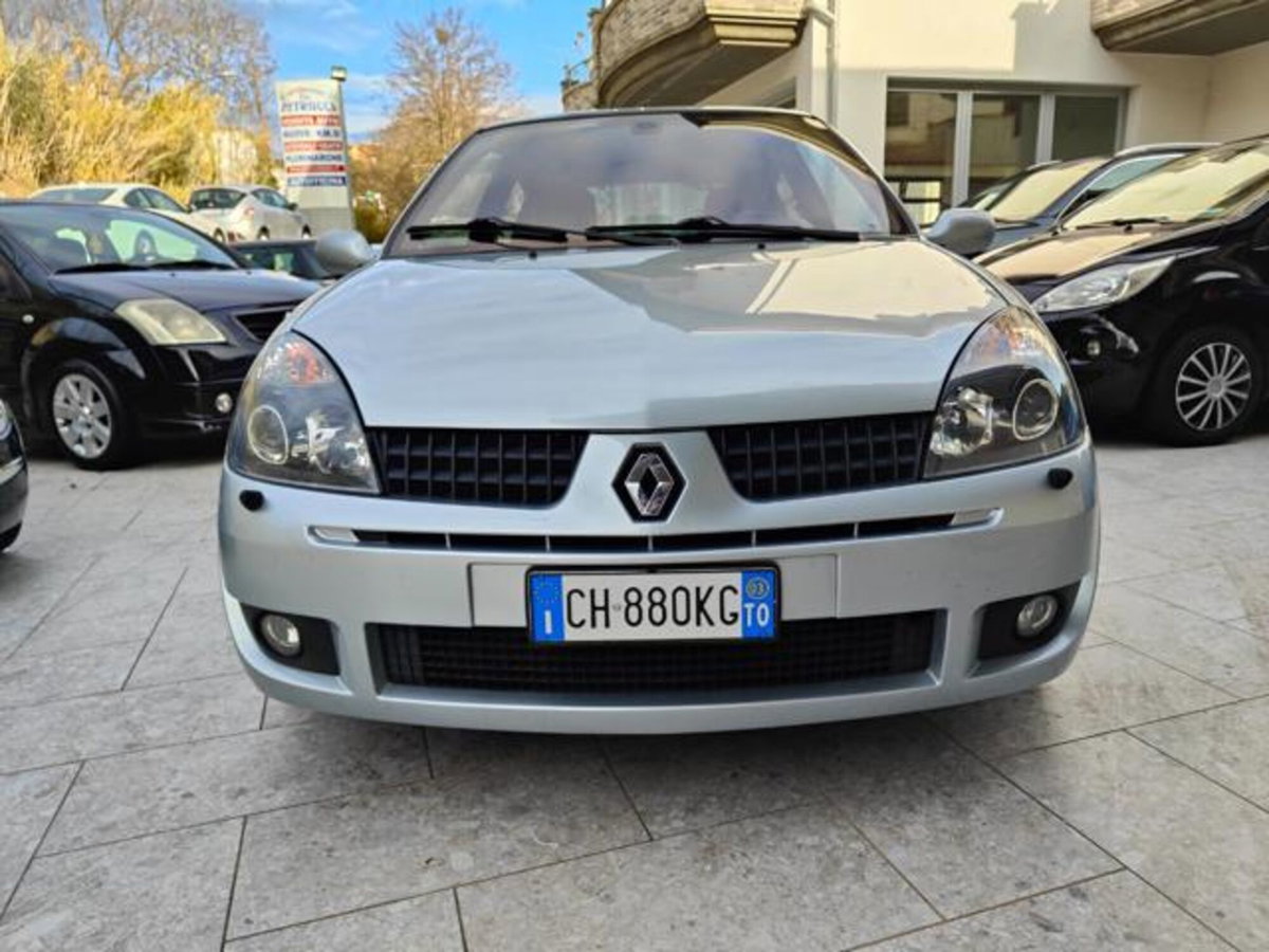 Renault Clio 2.0 16V cat 3 porte Limited (2)
