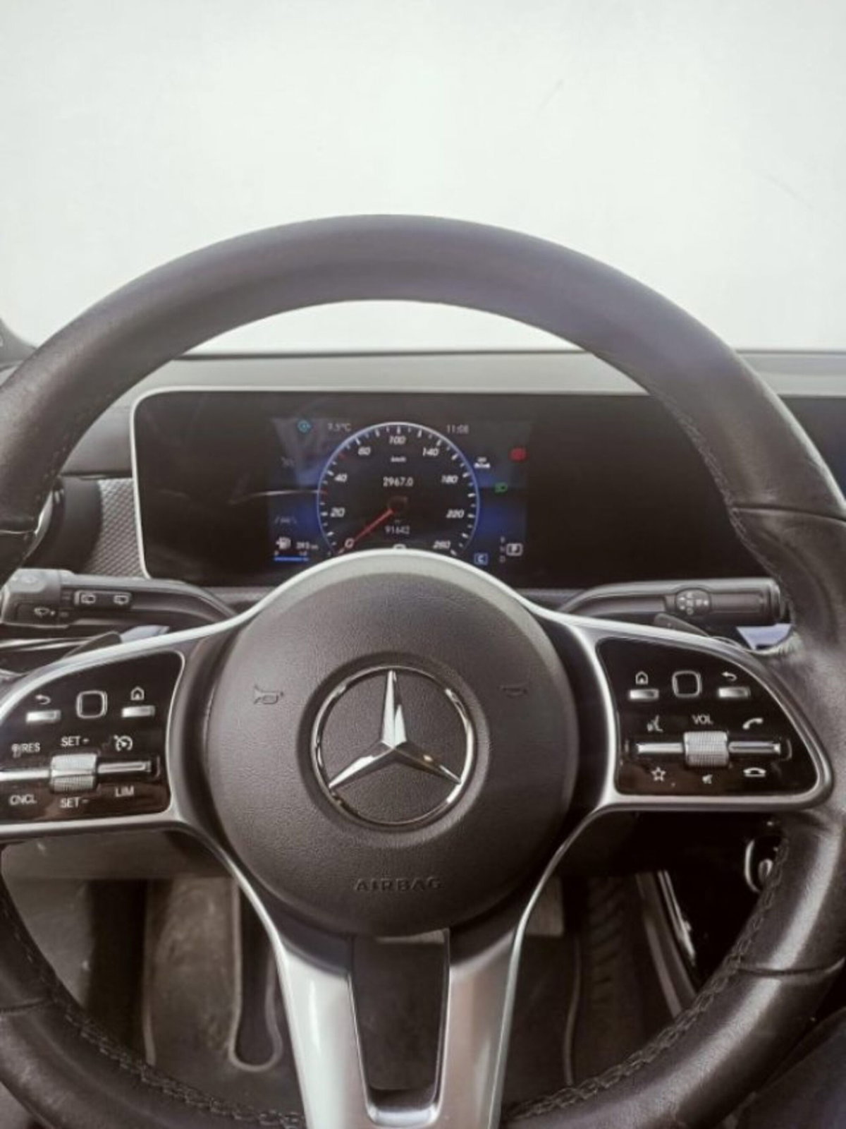 Mercedes-Benz CLA Shooting Brake 200 d Automatic Shooting Brake Executive (11)