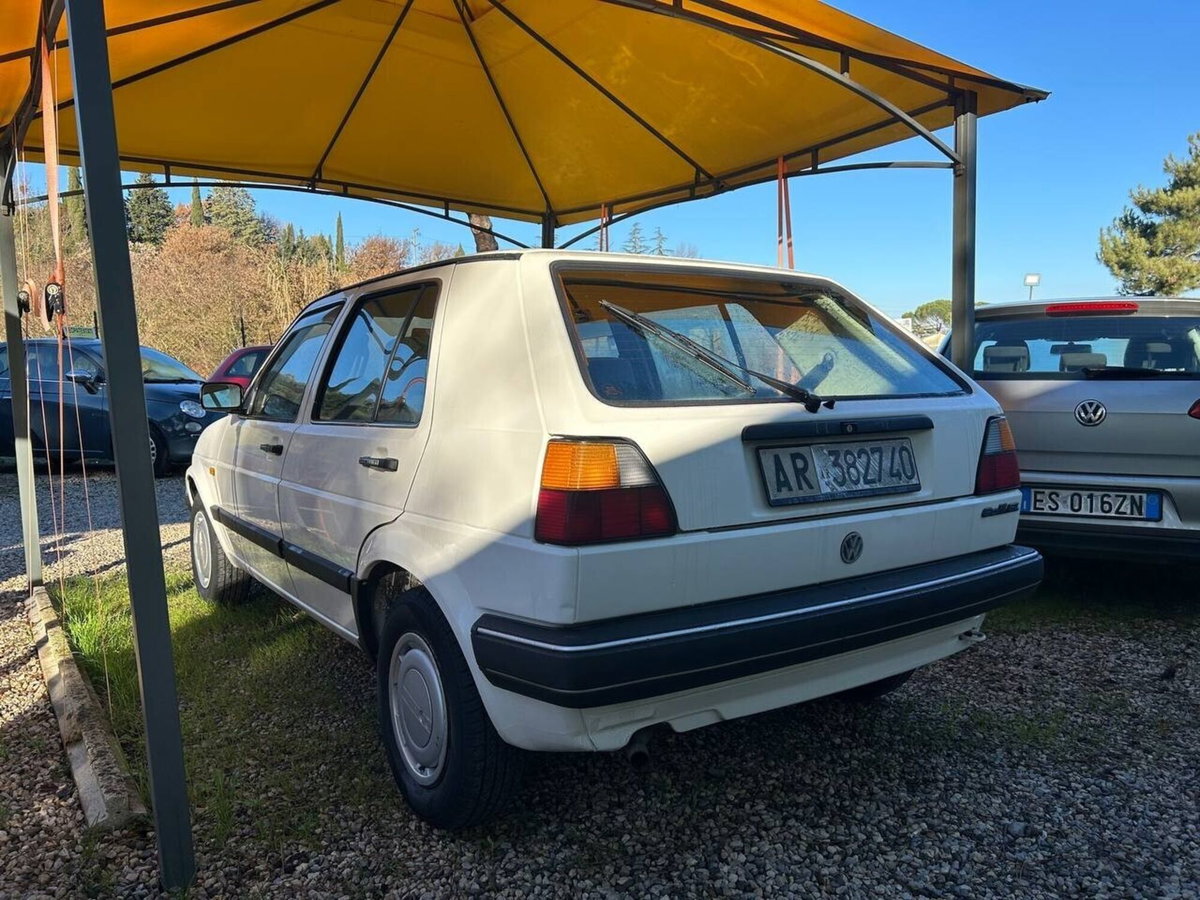 Volkswagen Golf 1300 5 porte GL (4)