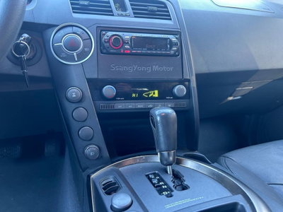 Ssangyong Kyron 2.0 XDi Premium (13)
