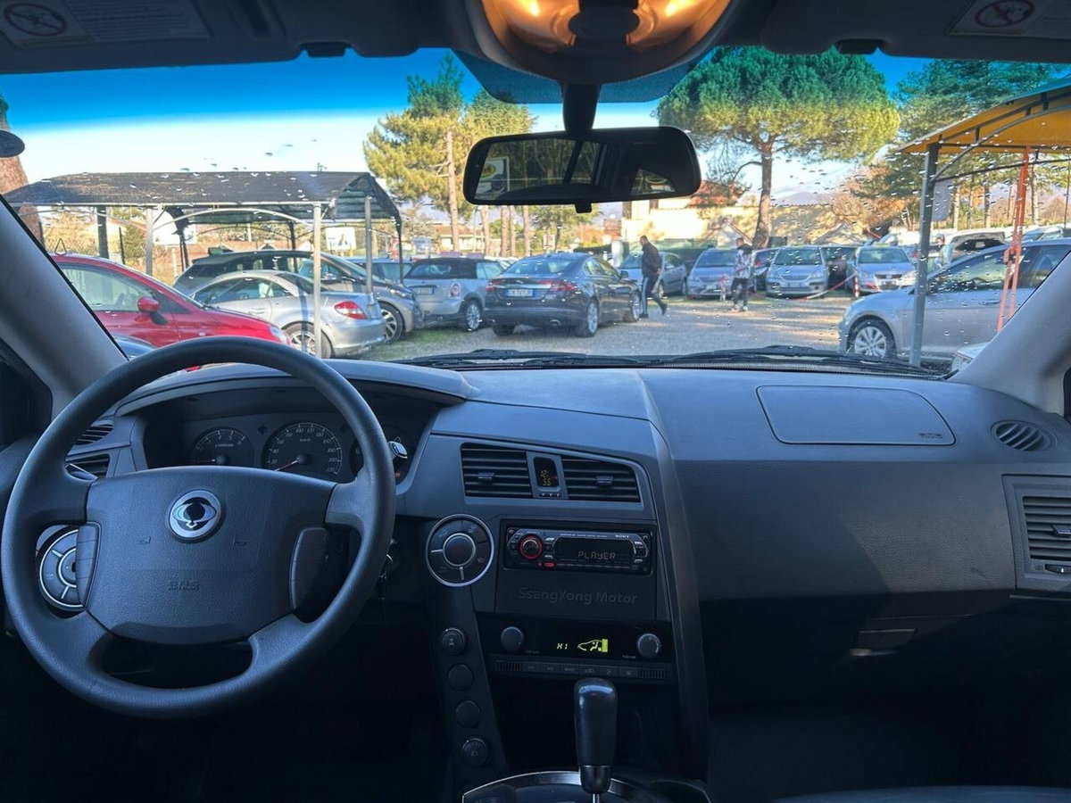 Ssangyong Kyron 2.0 XDi Premium (14)