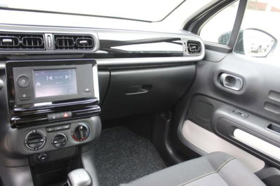 Citroen C3 BlueHDi 100 S&S Feel Pack (14)