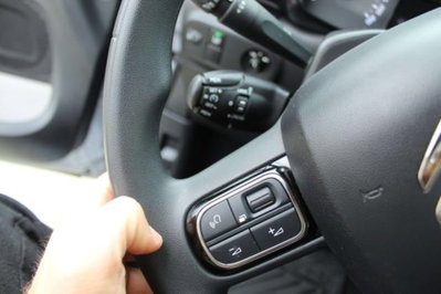 Citroen C3 BlueHDi 100 S&S Feel Pack (15)