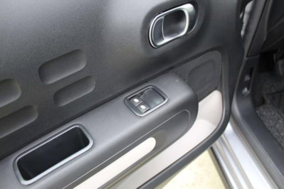 Citroen C3 BlueHDi 100 S&S Feel Pack (9)