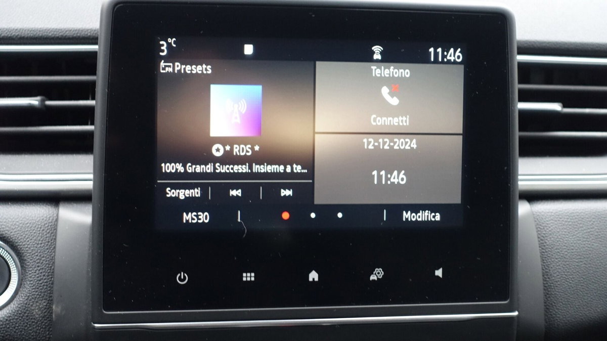 Renault Captur Full Hybrid E-Tech 145 CV Intens (11)