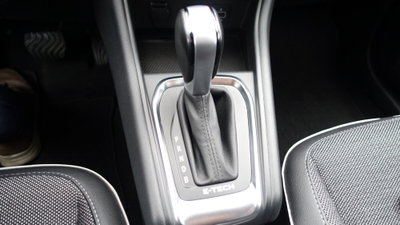 Renault Captur Full Hybrid E-Tech 145 CV Intens (13)